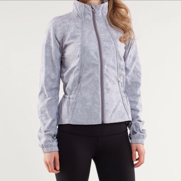 lululemon athletica Jackets & Blazers - Lululemon RUN TRAVEL TO TRACK JACKET Fossil Grey